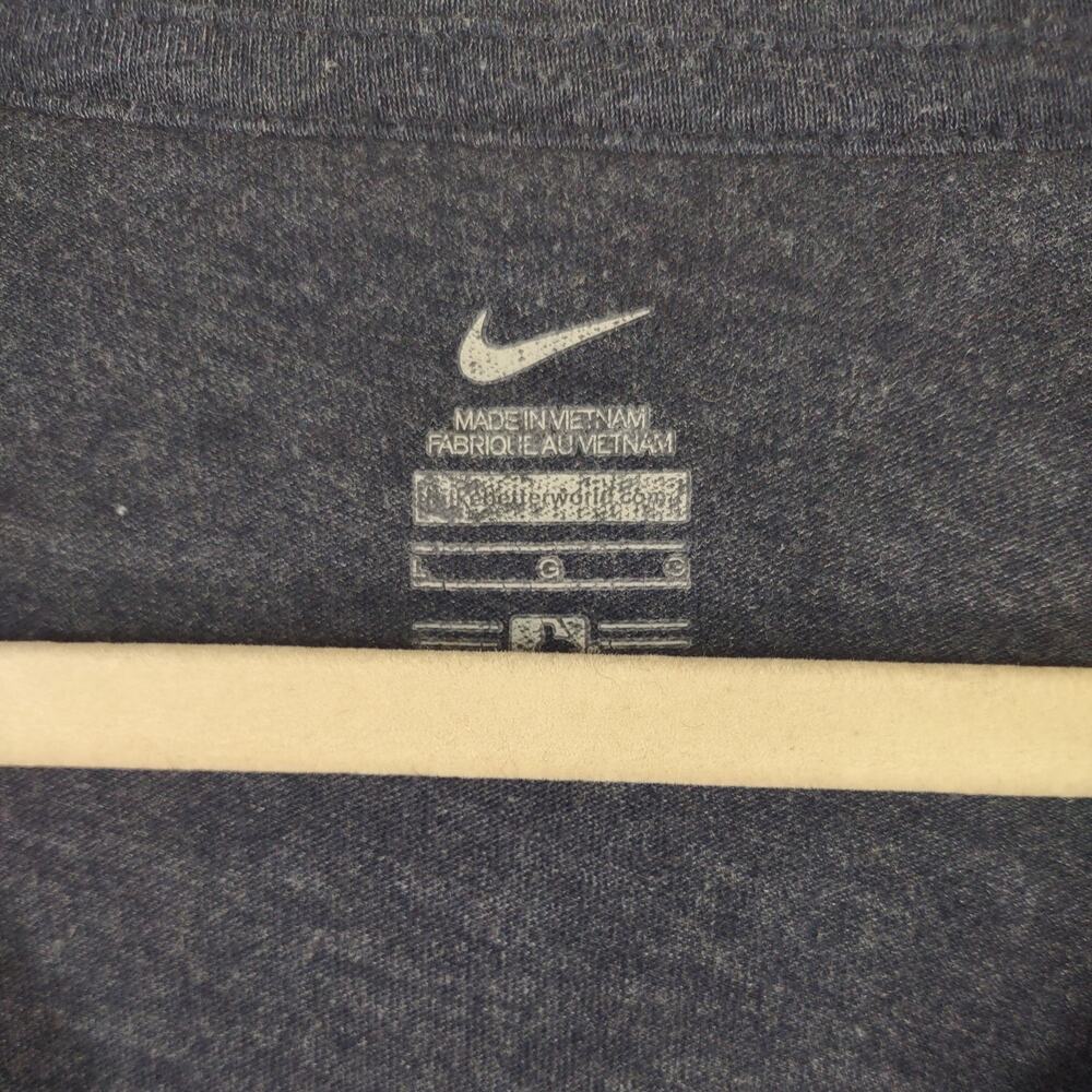 Nike Womens Braves Tee, Size Large - Picture 6 of 8